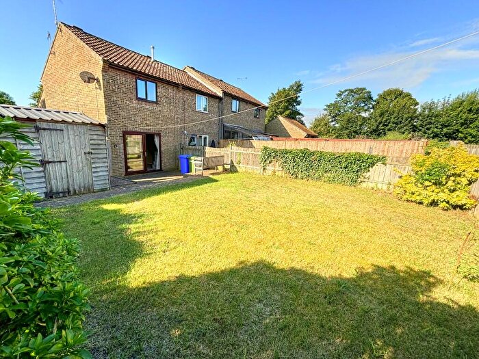 2 Bedroom End Of Terrace House To Rent In Briar Close, Halesworth, Suffolk, IP19