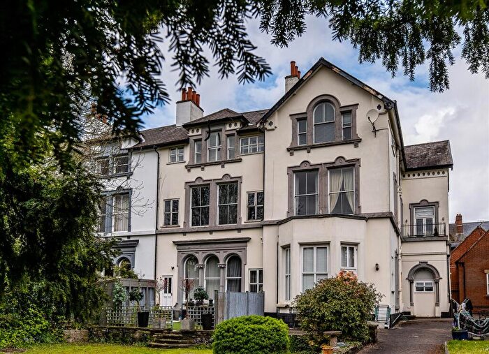 1 Bedroom Apartment For Sale In Pelham Crescent, The Park, Nottingham, NG7