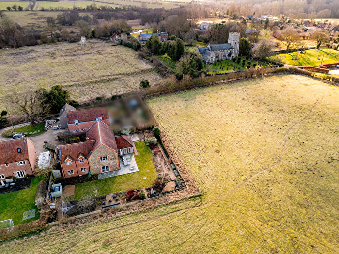 5 Bedroom Detached House For Sale In West Acre, PE32