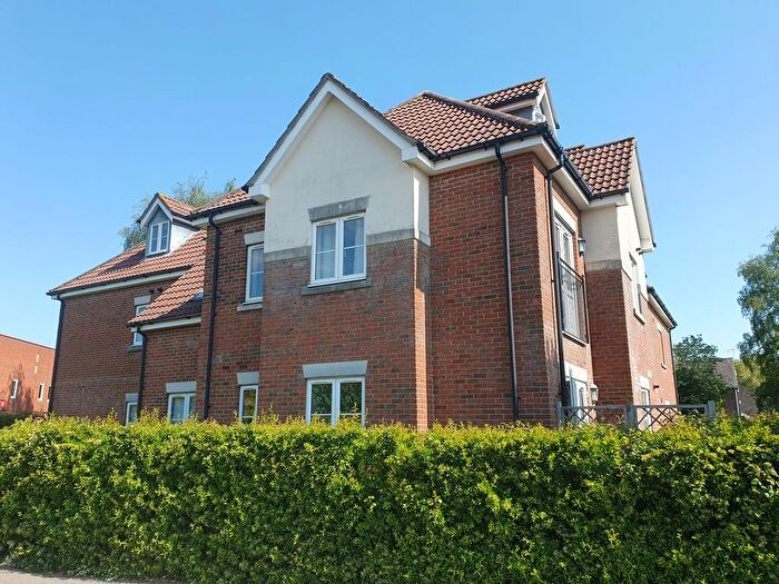 2 Bedroom Flat To Rent In Shakespeare Road, Eastleigh, SO50