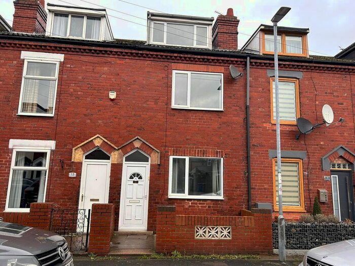 3 Bedroom Terraced House To Rent In Queensway, Goole, East Yorkshire, DN14