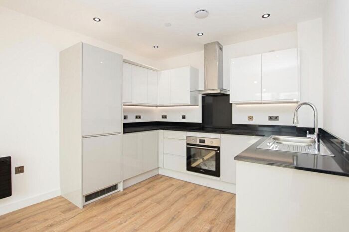 1 Bedroom Flat To Rent In Wimbledon, London, SW19