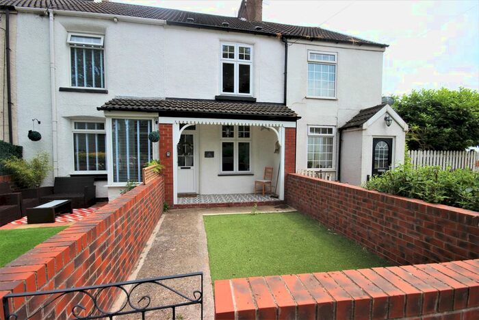 2 Bedroom Terraced House To Rent In Cliff Road, Hessle, Hull, HU13