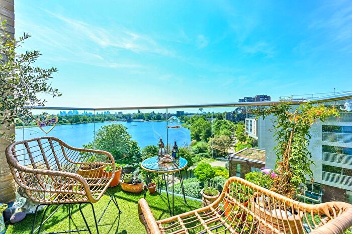 1 Bedroom Flat To Rent In Goodchild Road, Stoke Newington, London, N4