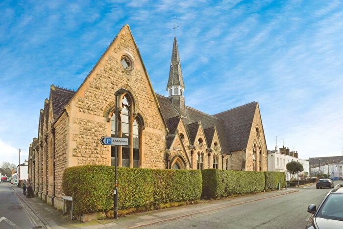 3 Bedroom Mews To Rent In Great Norwood Street, Leckhampton, Cheltenham, GL50