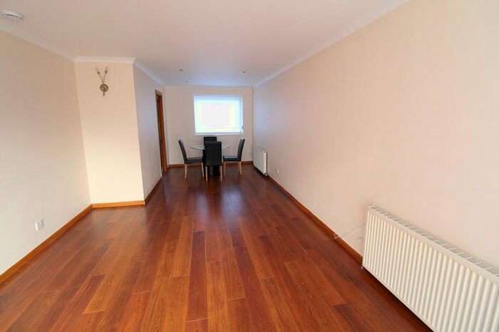 3 Bedroom Semi-Detached House To Rent In Brunswick Place, Aberdeen, AB11