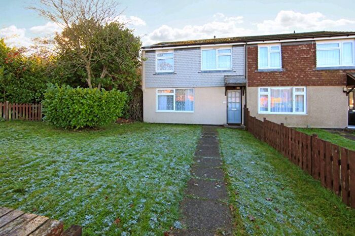 3 Bedroom End Of Terrace House For Sale In Penistone Close, Donnington, Telford, TF2