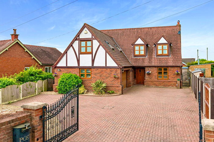 5 Bedroom Detached House For Sale In Hesketh Lane, Tarleton, PR4