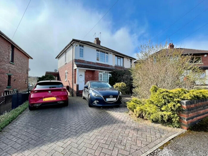 3 Bedroom Semi Detached House For Sale In Troydale Grove, Pudsey, LS28