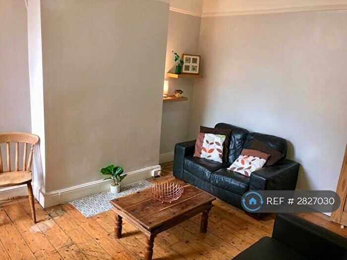 4 Bedroom Terraced House To Rent In Fortuna Grove, Manchester, M19