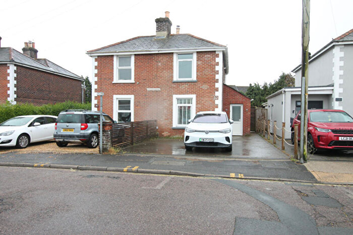 3 Bedroom Semi-Detached House To Rent In Somerset Road, Ryde, Isle Of Wight, PO33
