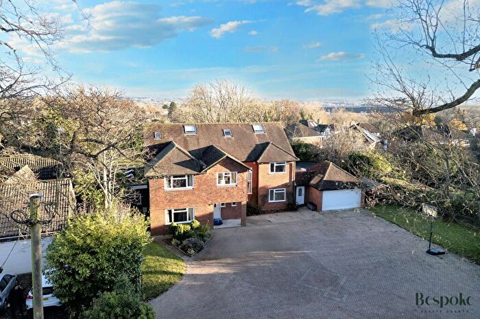 7 Bedroom Detached House For Sale In Oakside Way, Shinfield, RG2