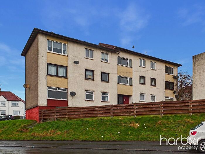 3 Bedroom Flat For Sale In Gartcraig Road, Riddrie, Glasgow, City Of Glasgow, G33