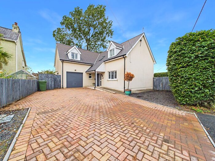 4 Bedroom Detached House For Sale In Wooden, Saundersfoot, SA69