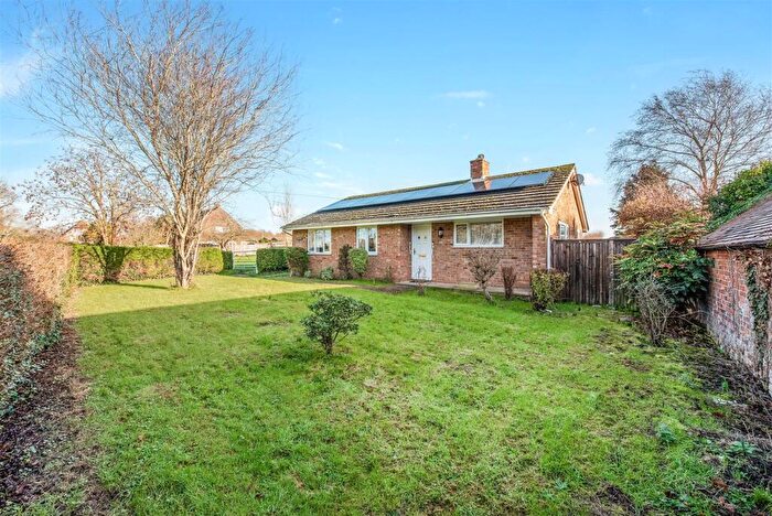 3 Bedroom Detached Bungalow For Sale In Walton Lane, Bosham, Chichester, PO18