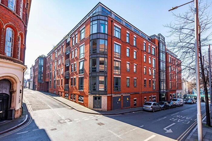 2 Bedroom Flat To Rent In Pilcher Gate, Nottingham, Nottinghamshire, NG1