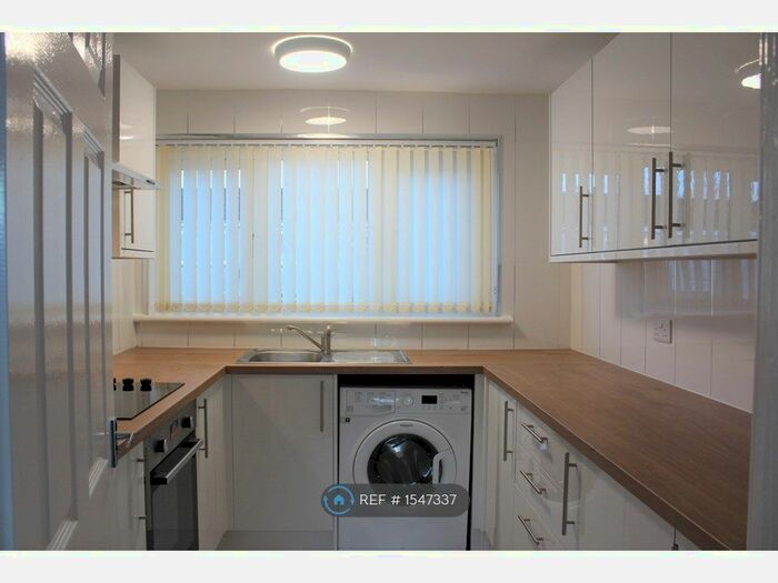 1 Bedroom Flat To Rent In Glen Prosen, East Kilbride, Glasgow, G74