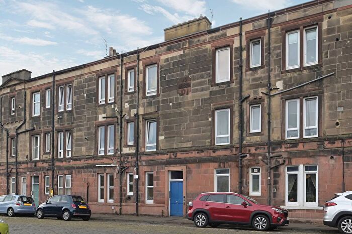 1 Bedroom Flat For Sale In Edina Place, Leith, Edinburgh, EH7