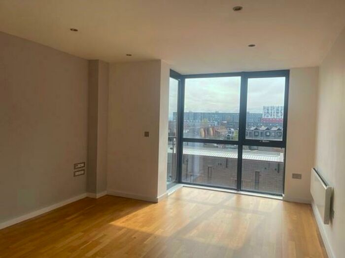 1 Bedroom Apartment To Rent In Apt . :: Flint Glass Wharf, M4
