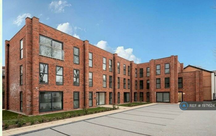 1 Bedroom Flat To Rent In Walkden Road, Worsley, Manchester, M28