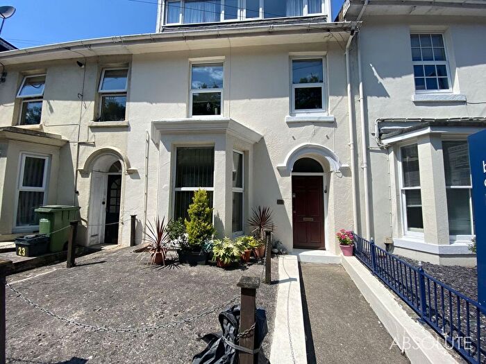 2 Bedroom Flat To Rent In New Road, Brixham, TQ5