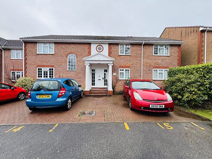 2 Bedroom Flat To Rent In St. Nicholas Court, Crawley, RH10