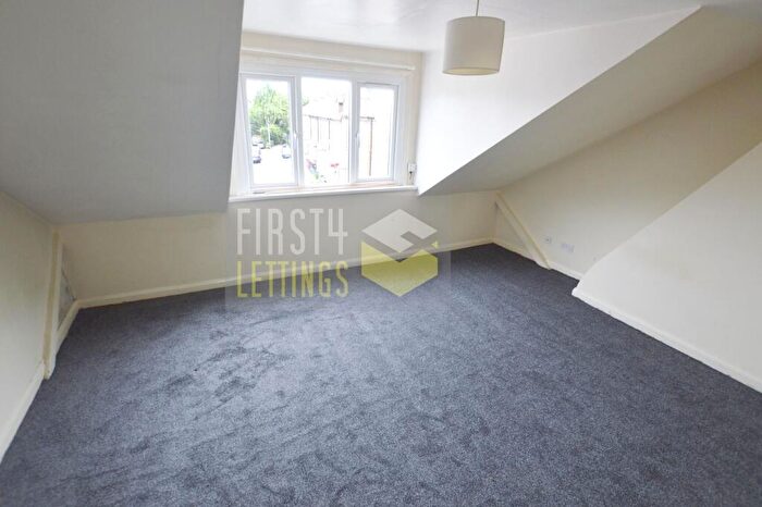 Studio To Rent In Lansdowne Road, Aylestone, LE2