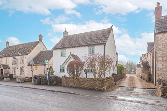 4 Bedroom Detached House For Sale In Hawkesbury Upton, South Gloucestershire, GL9