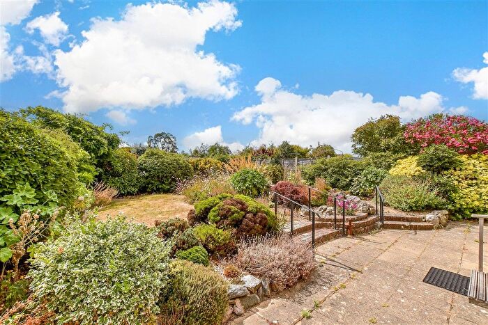 2 Bedroom Detached Bungalow For Sale In Lawrence Gardens, Herne Bay, Kent, CT6