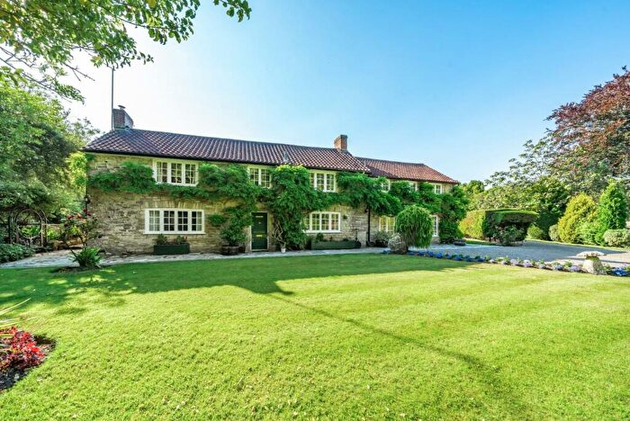 6 Bedroom Detached House For Sale In Church Street, Weymouth, DT3