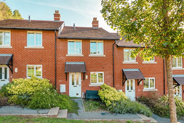 2 Bedroom Terraced House For Sale In Goslings Turning, Southampton, SO31