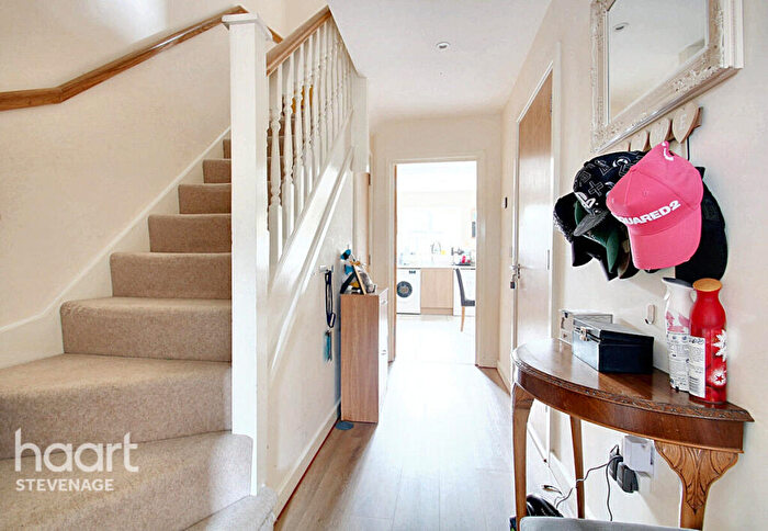 4 Bedroom Semi-Detached House For Sale In Glanville Crescent, Stevenage, SG1