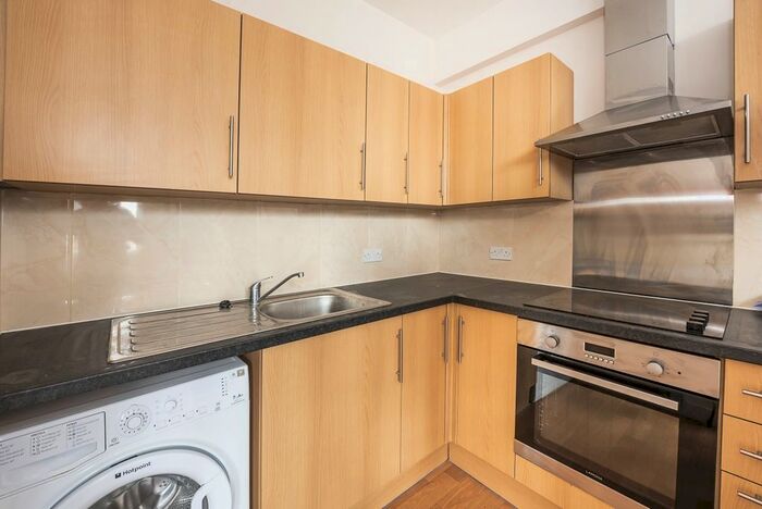 Studio To Rent In Clayton Road, Hayes, UB3