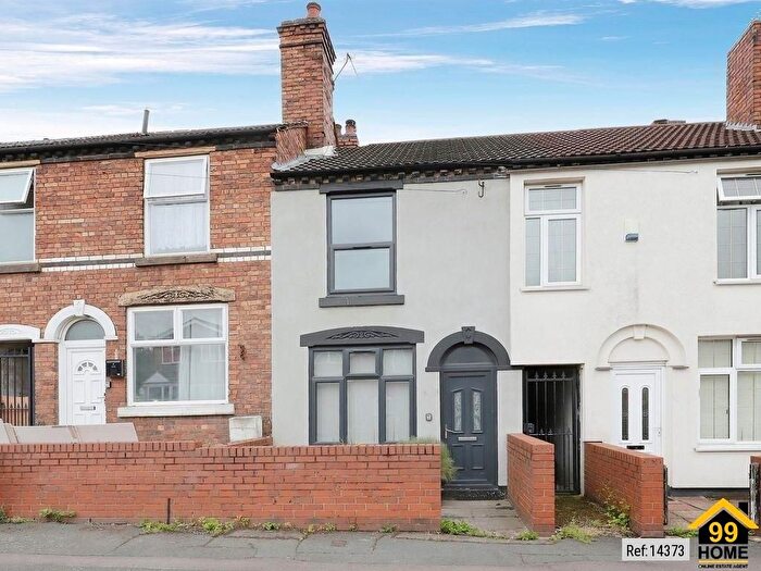 3 Bedroom Semi Detached House To Rent In Beckett Street, Bilston, West Midlands, WV14