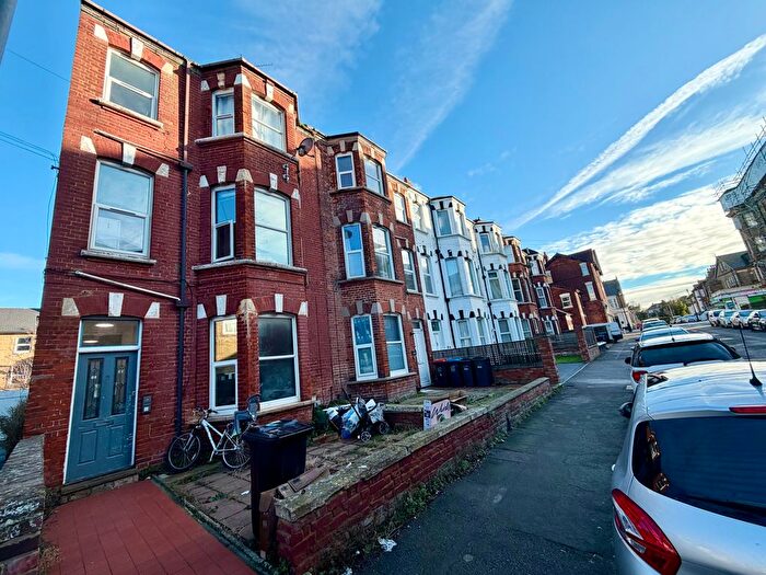 2 Bedroom Flat To Rent In Westbrook Road, Margate, CT9