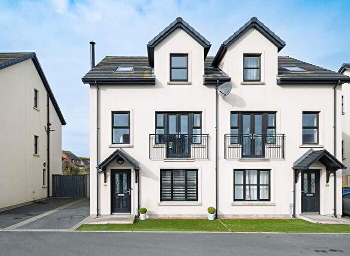 4 Bedroom Semi-Detached House For Sale In Burr Point Cove, Newtownards, BT22