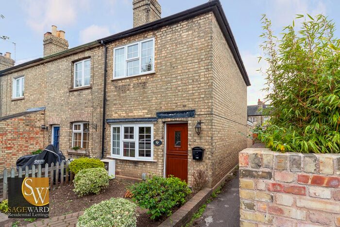 2 Bedroom End Of Terrace House To Rent In Oldhall Street, Folly Island, Hertford SG14