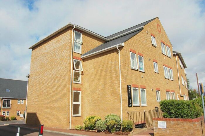 2 Bedroom Flat To Rent In Wrotham Road, Gravesend DA11