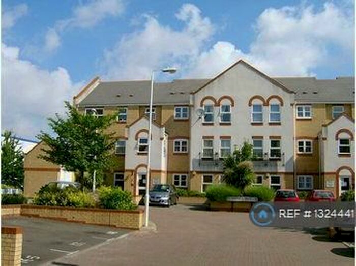 1 Bedroom Flat To Rent In Angelica Drive, London, E6