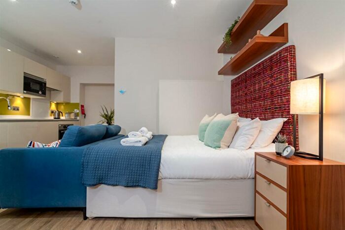 1 Bedroom Flat To Rent In Charlottes Rise, BS1