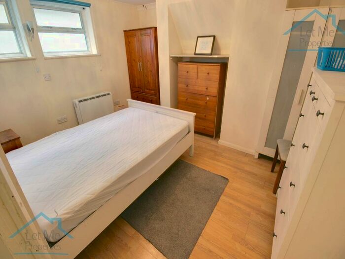 1 Bedroom Flat To Rent In Lemsford Road, St.Albans, AL1