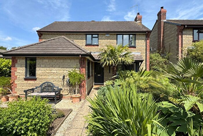 4 Bedroom Detached House For Sale In Cole Mead, Bruton, Somerset, BA10