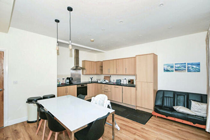 2 Bedroom Apartment To Rent In Park Road, Peterborough, PE1