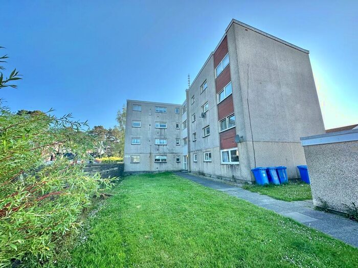1 Bedroom Flat To Rent In Juniper Avenue, Greenhills, East Kilbride, G75