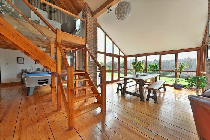 6 Bedroom Detached House For Sale In Old Trough Lane, Sandholme, Brough, East Yorkshire, HU15