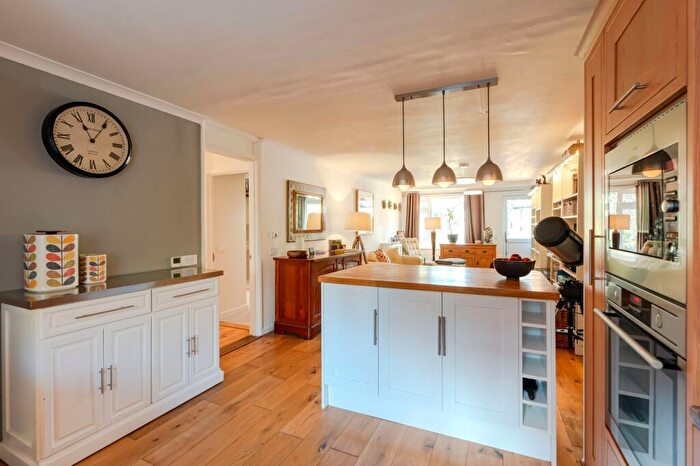 2 Bedroom Apartment For Sale In Paradise Square, Oxford, OX1