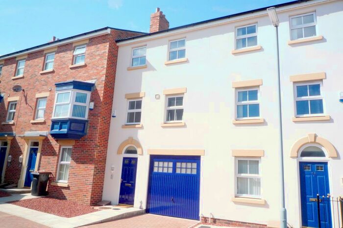 3 Bedroom Terraced House To Rent In Kirkwood Drive, Nevilles Cross, DH1