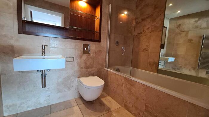 2 Bedroom Apartment To Rent In Waterside, , William Jessop Way, Liverpool, L3