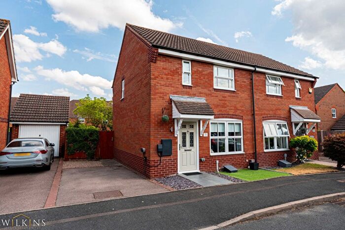 2 Bedroom Semi Detached House For Sale In Oak Way, Sutton Coldfield, West Midlands, B76