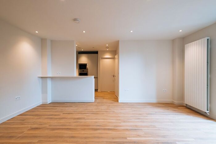 1 Bedroom Flat To Rent In George Street, Croydon, CR0